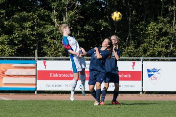 Bild 259 - B-Juniorinnen Krummesser SV - SV Henstedt Ulzburg : Ergebnis: 0:3